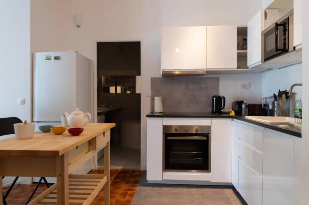 Grand Appartement Lumineux Pour 2 A 4 Personnes A Avignon Intra-Muros Wifi Gratuit Kültér fotó